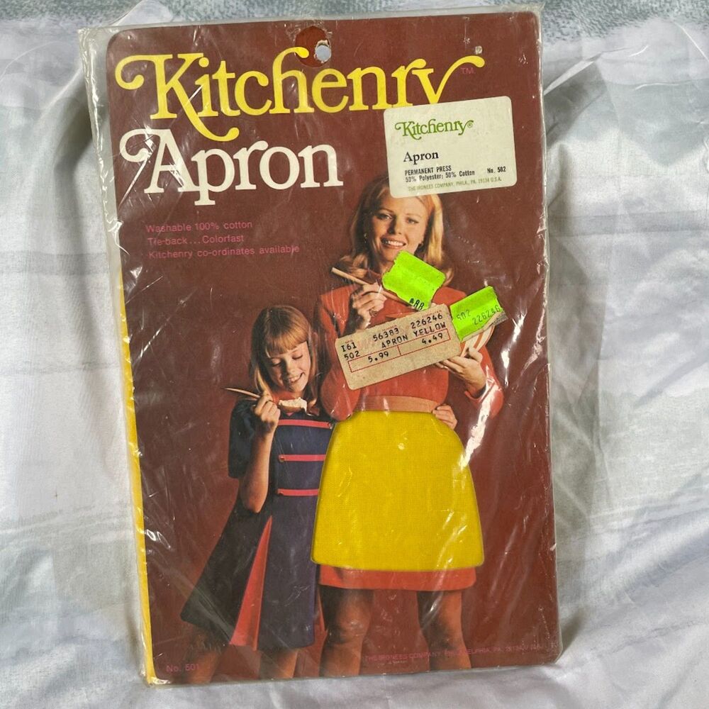 Vintage 60s KITCHENRY Half APRON Lemon Yellow NIP